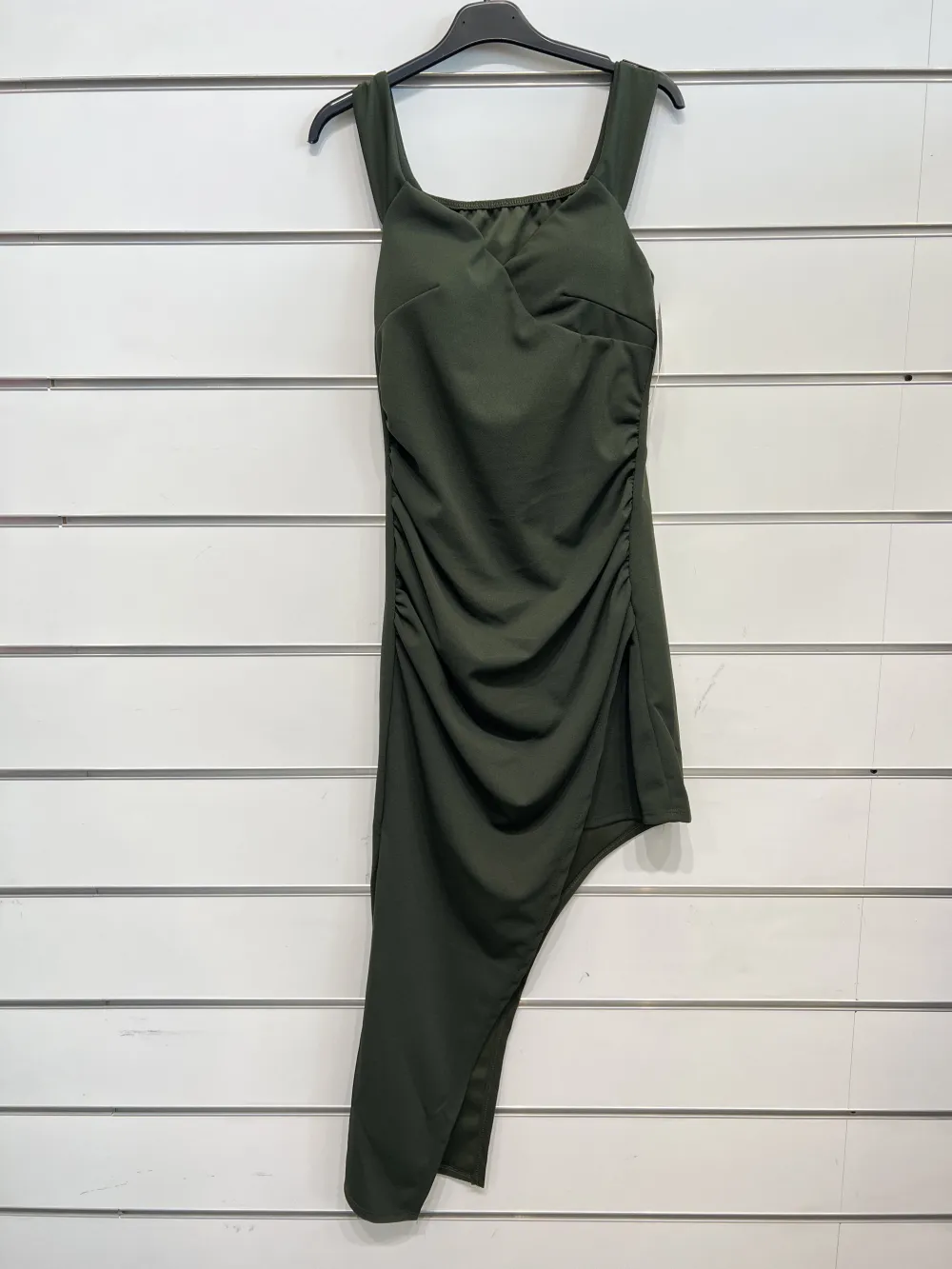 Women's summer dress with straps (S/M ONE SIZE) ITALIAN FASHION IMPSH246437 green khaki S/M
