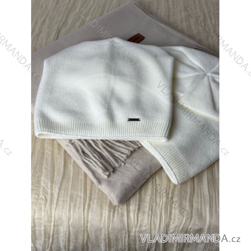 Women's warm winter fleece hat (ONE SIZE) WROBI POLAND PV919036 ONE SIZE béžová smetanová