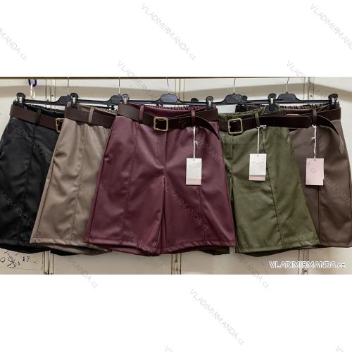 Shorts aus Kunstleder mit Gürtel (L/XL, Einheitsgröße) ITALIENISCHE MODE IMC260279