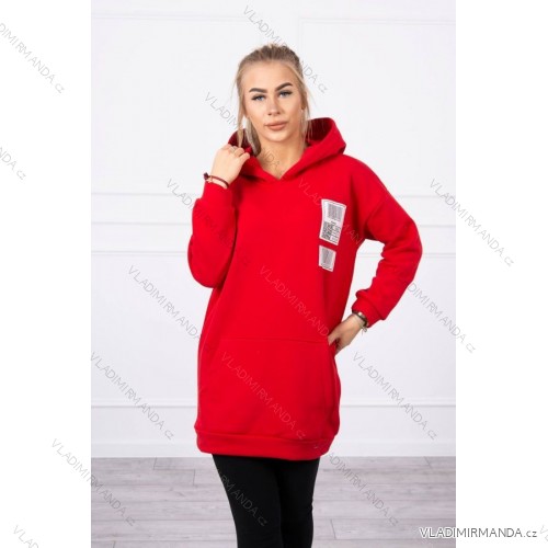 Bluza z kapturem z naszywkami czerwona
