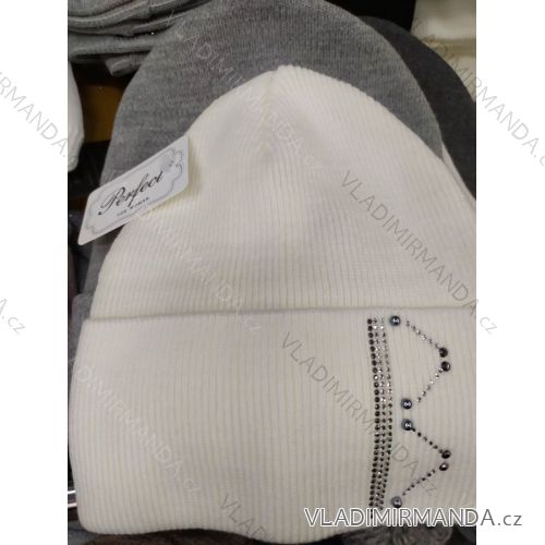Women's warm winter fleece hat (ONE SIZE) WROBI POLAND PV919036