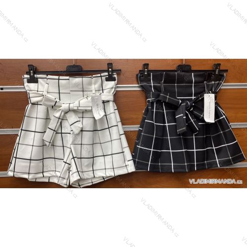 Kraťasy šortky elegantné dámske (S / M ONE SIZE) TALIANSKÁ MÓDA IMWB21023