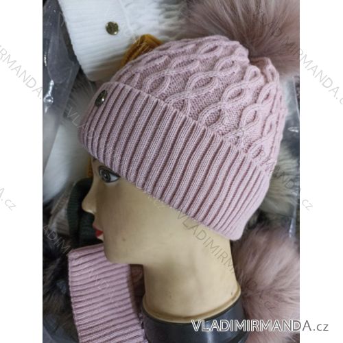 Winter hat with pompon women (ONE SIZE) WROBI PVB21104142