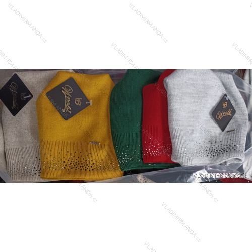 Čepice zimní dámská (ONE SIZE) WROBI POLSKÁ VÝROBA PV921437